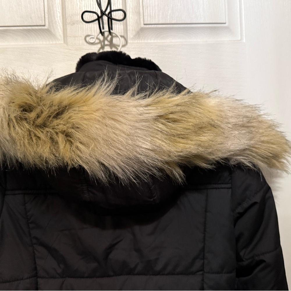 Aeropostale Black Puffer Jacket with Faux Fur Hood for Junior Girls Sz M - Picture 6 of 9